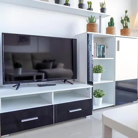 Amazing 2 Bedroom Flat With Beachfront And Pool, Paraiso Del Sur A306 Apartment